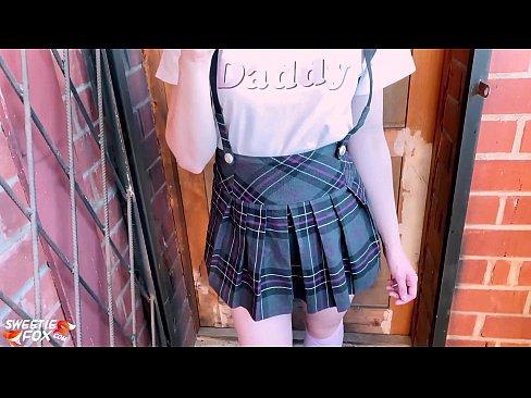 ❤️ Studentessa succhia il suo cazzo profondamente e scopa invece delle lezioni ❌ Video di sessoal it.pornburst.ru ❌️❤