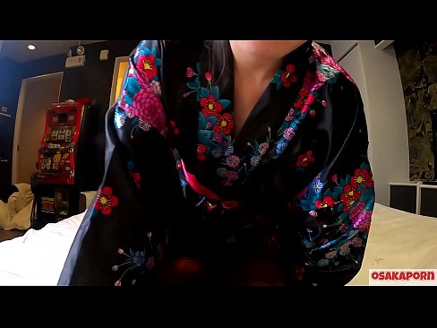❤️ Giovane ragazza cosplay ama il sesso fino all'orgasmo con uno squirt in una cavallerizza e un pompino. Ragazza asiatica con figa pelosa e belle tette in costume tradizionale giapponese in video amatoriale che mostra la masturbazione con fuck toys. Sakura 3 OSAKAPORN. ❌ Video di sessoal it.pornburst.ru ❌️❤