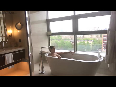 ❤️ Tremenda pupa che si masturba appassionatamente la figa in bagno ❌ Video di sessoal it.pornburst.ru ❌️❤